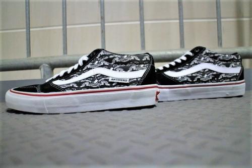 ヴァンズ×アンタイヒーローのTNT SG