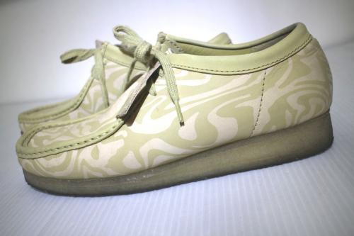 クラークスオリジナル×ウータンクランのワラビーWW Lo