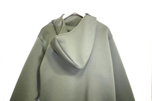 ダブルタップスのSTOMPER SWEATSHIRT