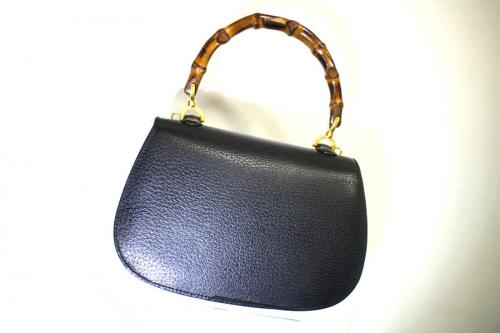 グッチのバンブーハンドルハンドバッグ