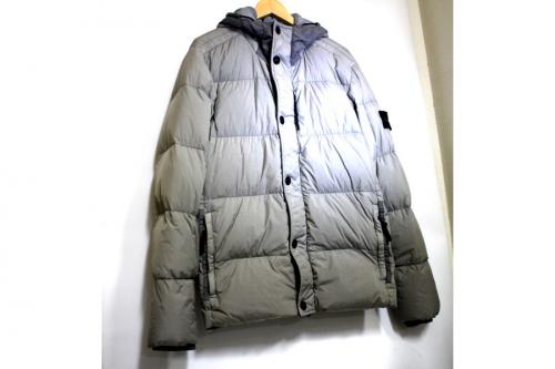 STONE ISLANDのストーンアイランド