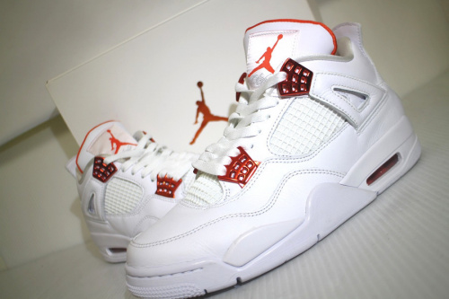 スニーカーのNIKE