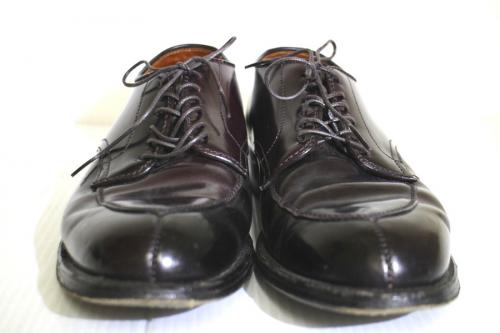 オールデン×レザーソールのコードバンVチップシューズ