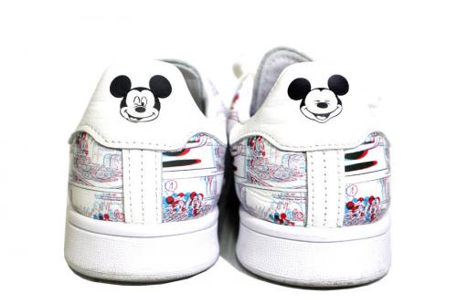 コラボスタンスミスのstan smith