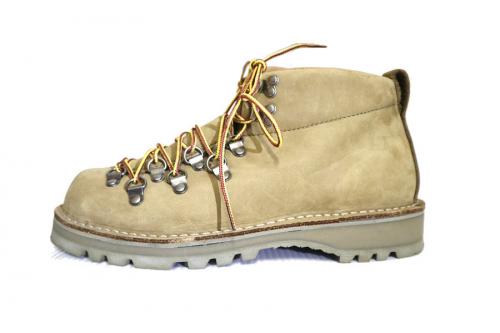 ダナー×エンジニアド ガーメンツのMountain Trail SP