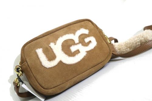 UGGのアグ