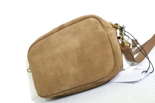 アグのJANEY CROSSBODY SHEEPSKIN