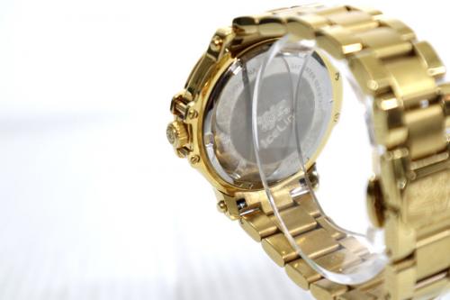 アイスリンクのDIAMOND WATCH