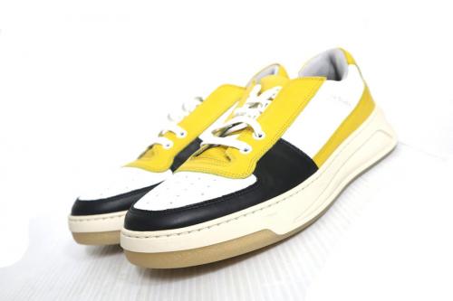 acne studiosのアクネストゥディオズ