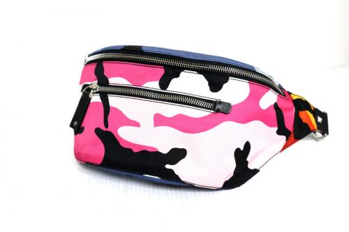 VALENTINO GARAVANIのヴァレンティノガラヴァーニ