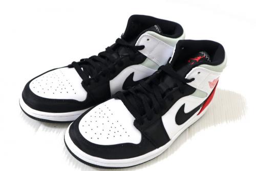 ナイキのAIR JORDAN 1