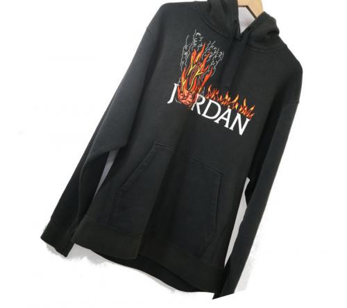 JORDAN x TRAVIS SCOTのジョーダン x トラヴィススコット