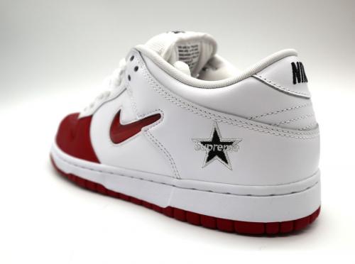 シュプリーム×ナイキエスビーのDUNK LOW OG QS DUNK LOW