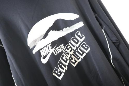 ヴィンテージトラックジャケットの90’S 風車ロゴ