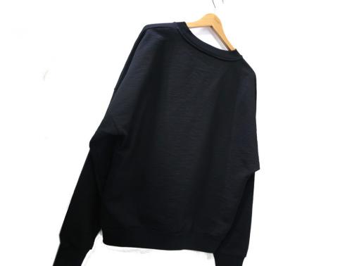 ゴーシャラブチンスキーのEBPONA SWEAT