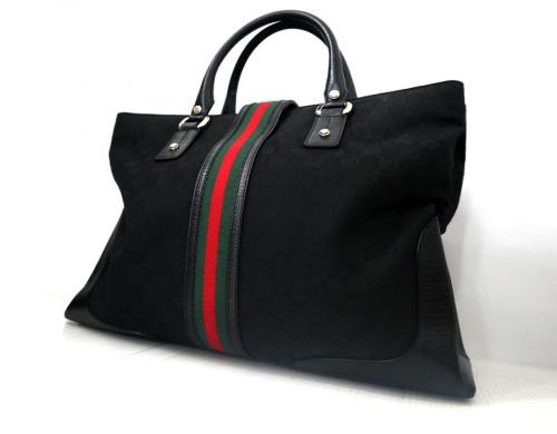 グッチのGGキャンバストートバッグ