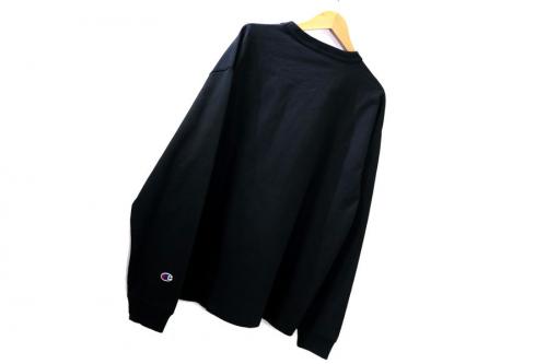 チャンピオン × ニードルスの別注ロッカールームTシャツ