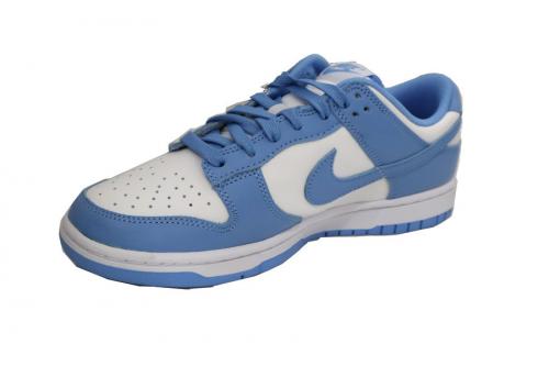 ナイキのDUNK LOW RETRO　