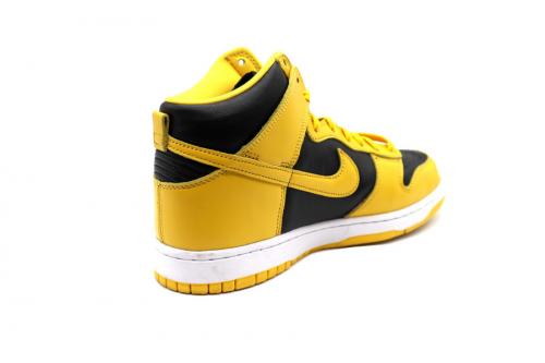 DUNK HIGH SPのスニーカー