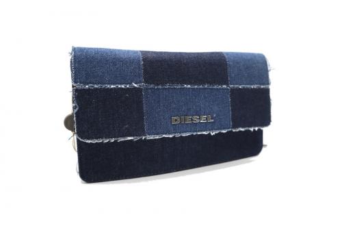 ディーゼルのパッチワークショルダーポーチ