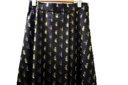 ジオメジャガードフレアスカートの19AW