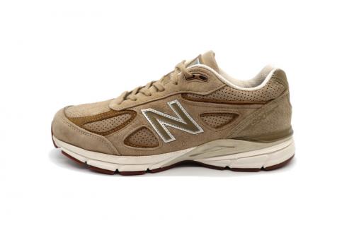 ニューバランスのローカットスニーカー