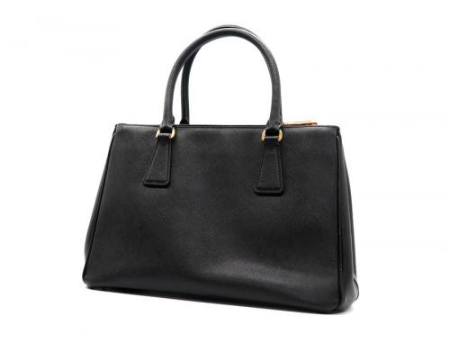 プラダの2wayショルダーバッグ