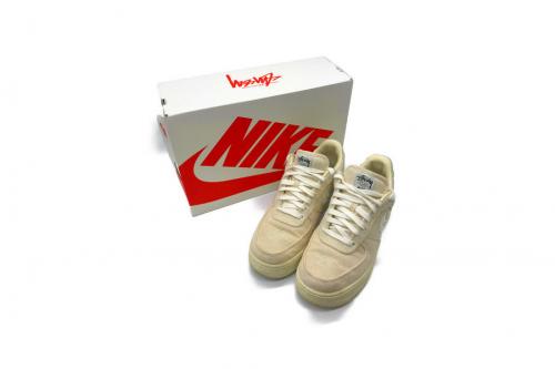 NIKE×STUSSYのナイキ×ステューシー