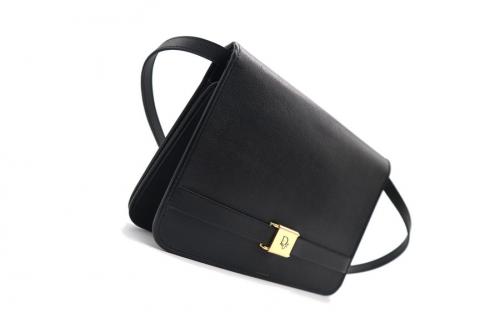 Christian Diorのクリスチャン ディオール