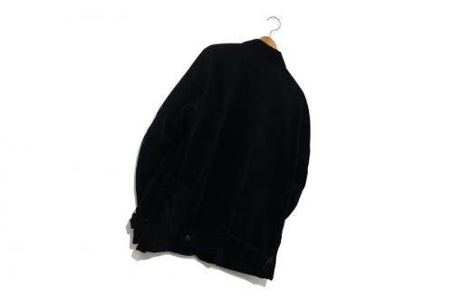 エイチユニットのコーデュロイハンズフリージャケット