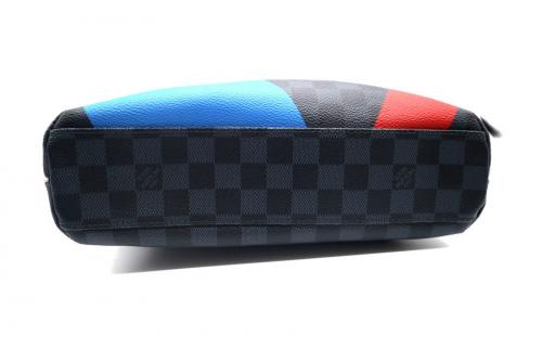 ショルダーバッグのメンズ