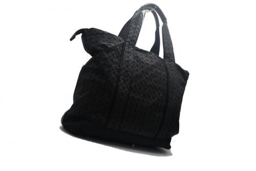 BAOBAO ISSEYMIYAKEのバオバオイッセイミヤケ