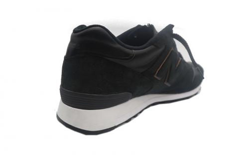 ローカットスニーカーのメンズ