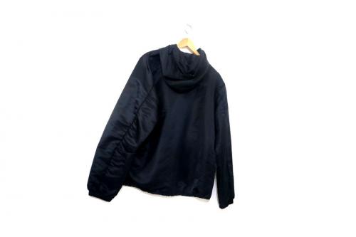 エイプのクロスボーンナイロンジャケット