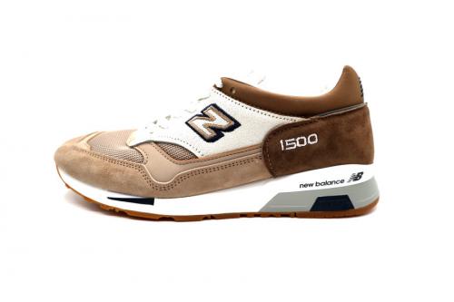 ニューバランスのローカットスニーカー