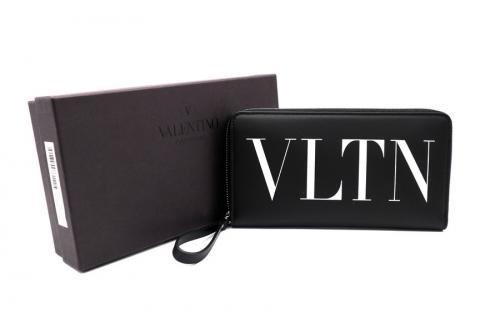 VALENTINOのヴァレンティノ