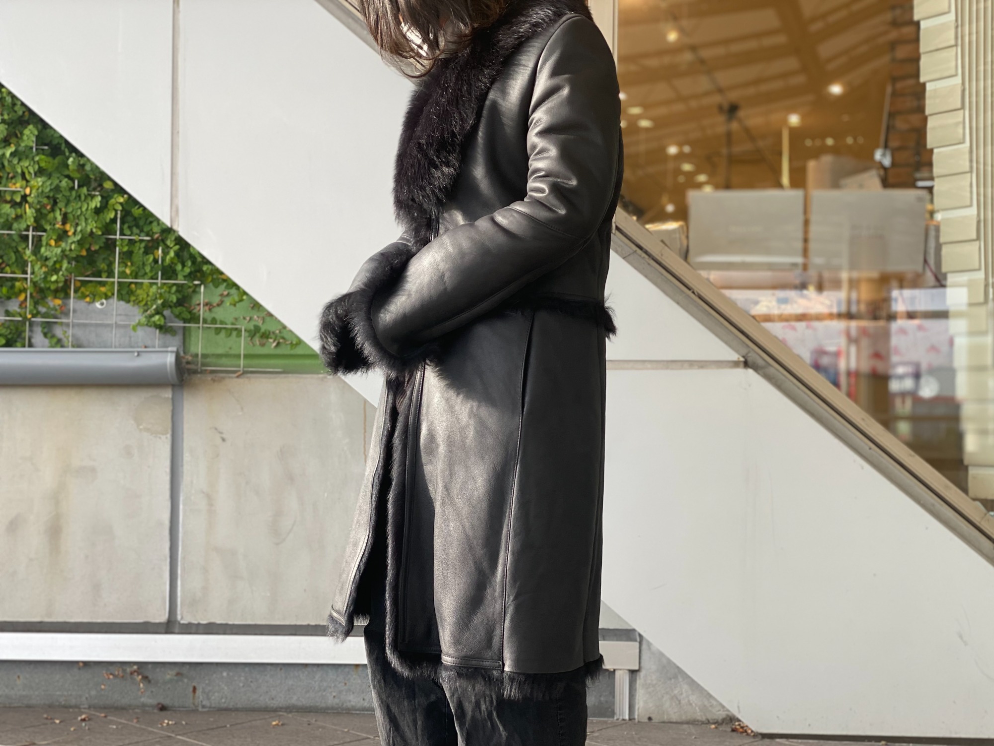 GUCCI（グッチ）ムートンコート 黒 サイズ:44(S位) メンズ