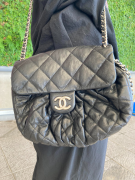 「インポートブランドのCHANEL 」