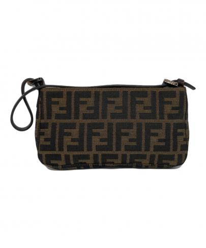 「ラグジュアリーブランドのFENDI 」