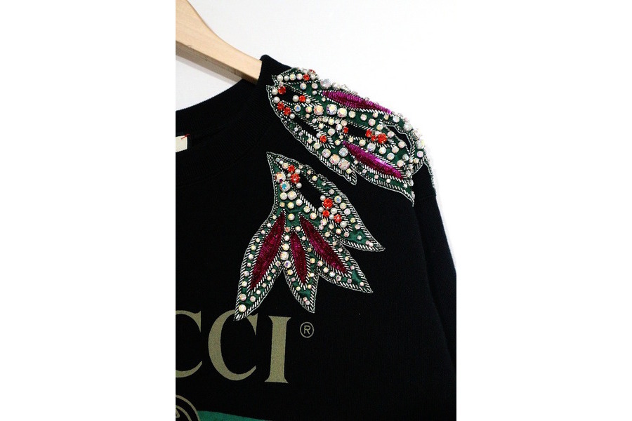 GUCCI/グッチ】よりビジュー付きスウェットが入荷いたしました