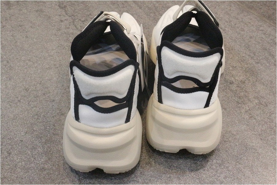 NIKE/ナイキ】AQUARIFT/アクアリフト BQ4797-100 入荷情報