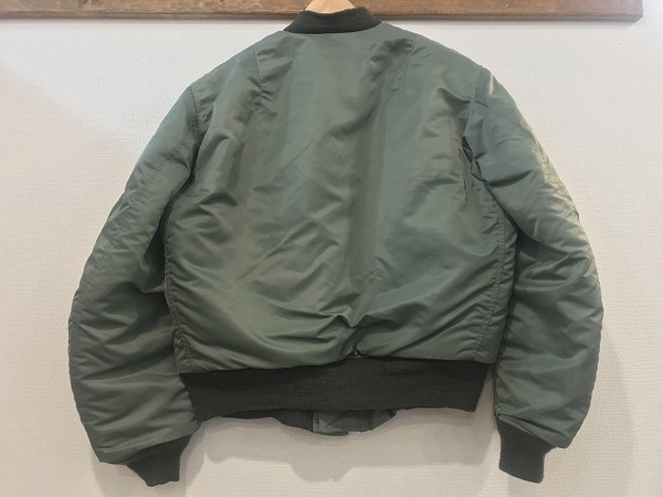 バズリクソンズ　Ｌ－２　フライトジャケット　MA-1 アメカジ　オリーブ BUZZ RICKSON'S バズリクソンズ BUZZ RICKSON'S BR15767 JUNGLE CLOTH
