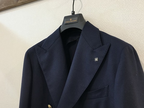 定番ドレスブランド【TAGLIATORE/タリアトーレ】ダブルブレスト