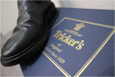 「Tricker'sのサイドゴアブーツ 」