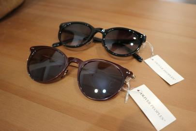 「インポートブランドのOLIVER PEOPLES 」