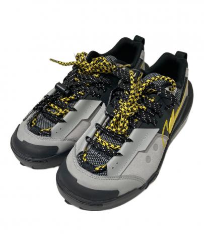 「コラボ・別注アイテムのNIKE × SACAI 」