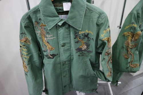 Barmy deux  jacketの古着買取