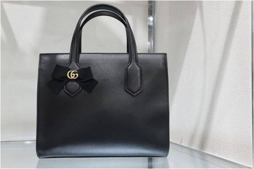 買取入荷のラグジュアリーブランド