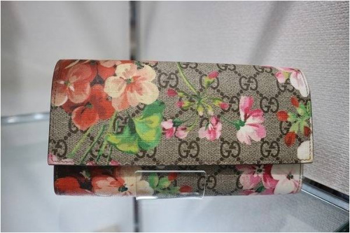 買取入荷のGUCCI