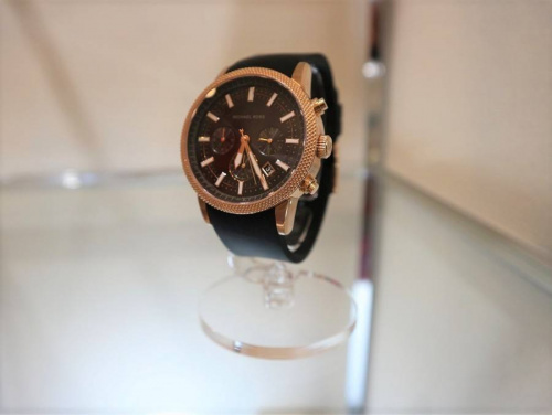 買取入荷のMICHAEL KORS